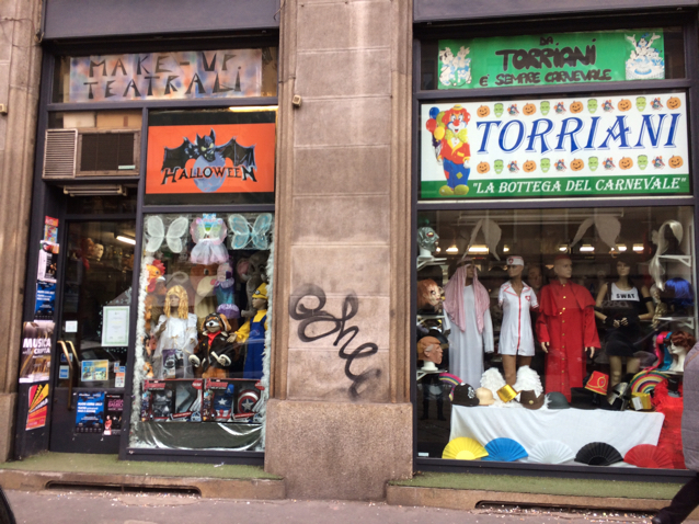 Foto La bottega del carnevale
