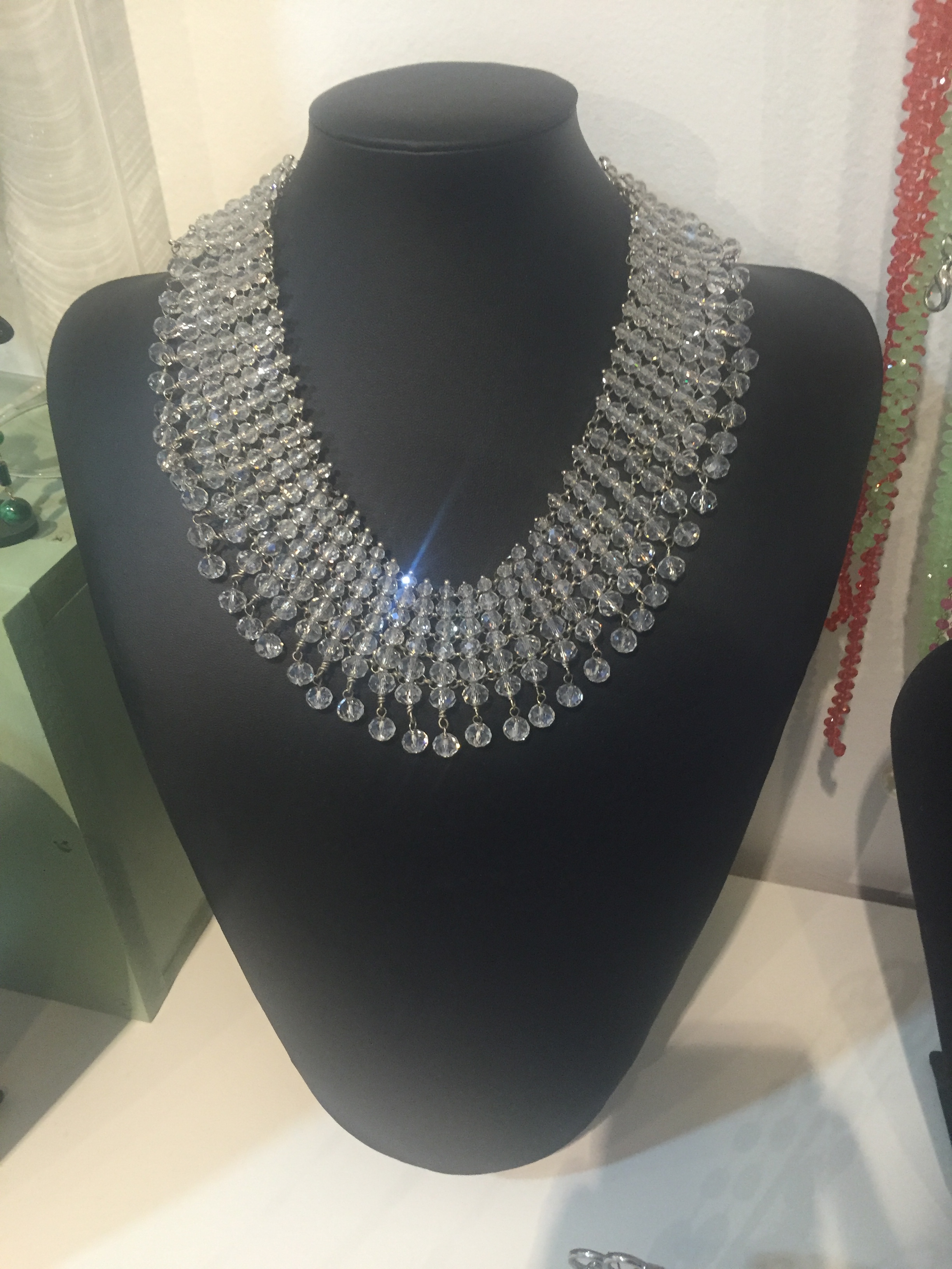Collana con cristallo