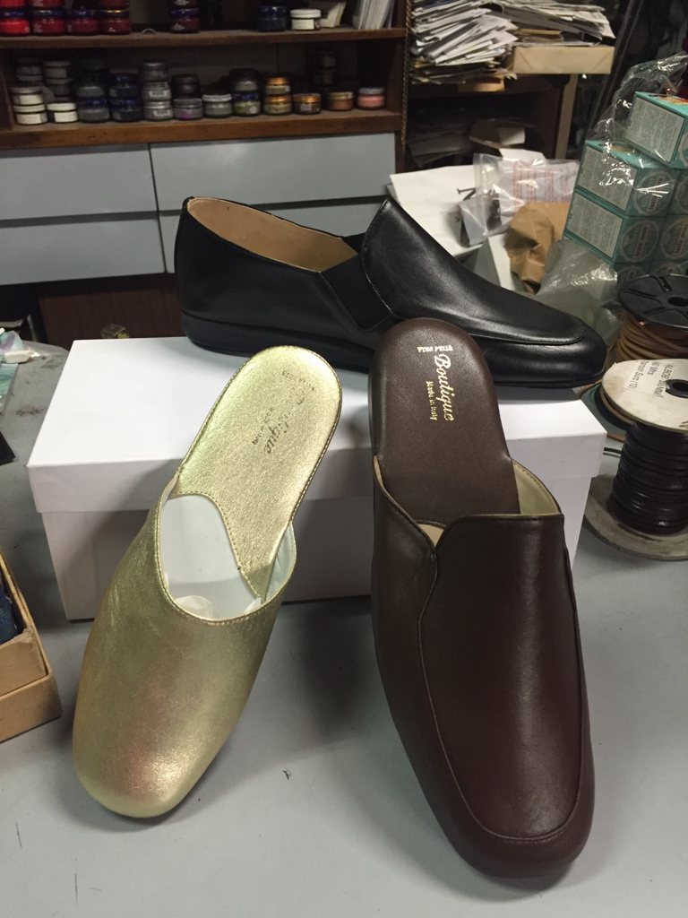 Riparazioni e tinture scarpe e borse