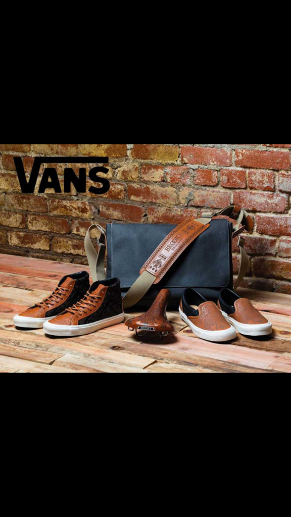 Scarpe, borsa e sella