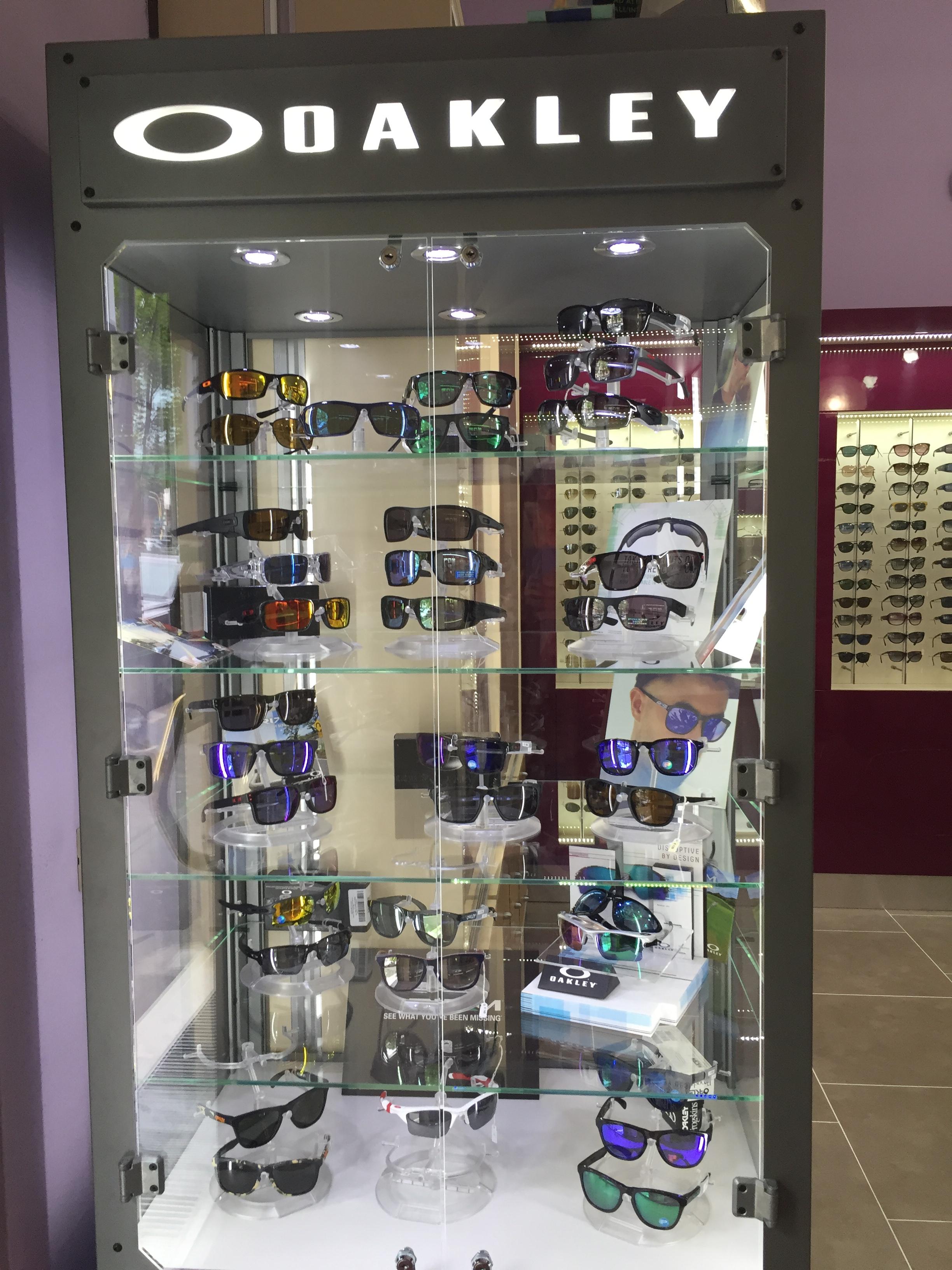 Occhiali Oakley da sole e vista