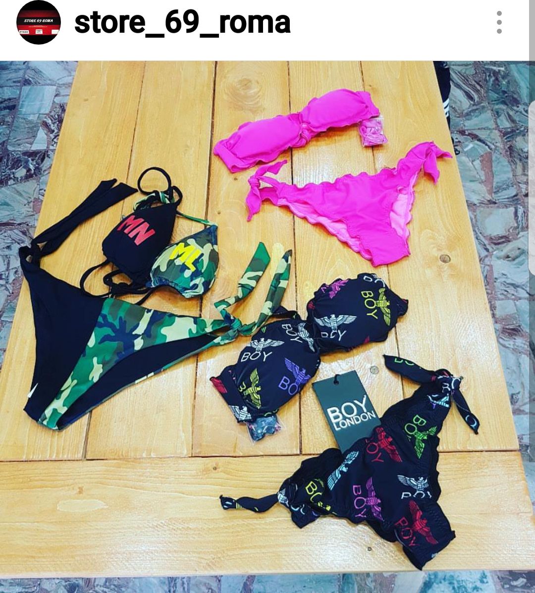 Costumi donna