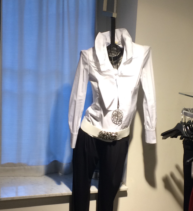 Completo bianco e nero